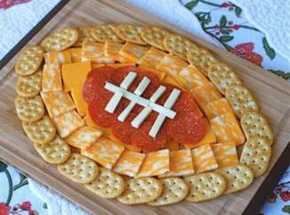 super-bowl-2015-party-appetizers-football-cheese-plate